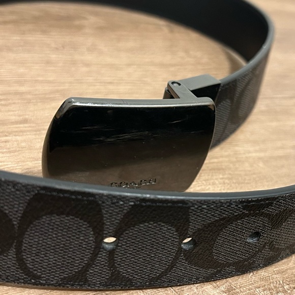 𝐄𝐔𝐂 𝐂𝐎𝐀𝐂𝐇 𝐑𝐞𝐯𝐞𝐫𝐬𝐢𝐛𝐥𝐞 𝐁𝐥𝐚𝐜𝐤 𝐋𝐞𝐚𝐭𝐡𝐞𝐫 𝐁𝐞𝐥𝐭 - Picture 7 of 16